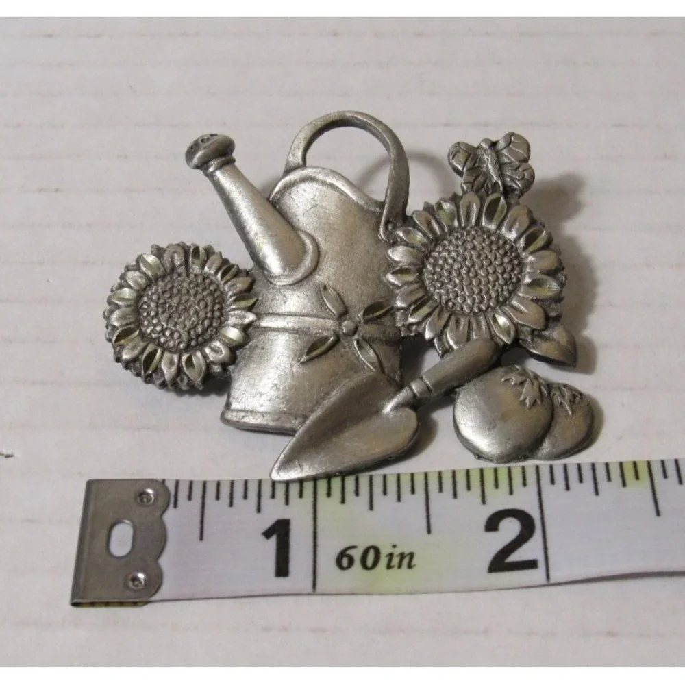 Spoontiques Pewter Garden Brooch Watering Can Sunflowers Trowel USA 4188 Vintage